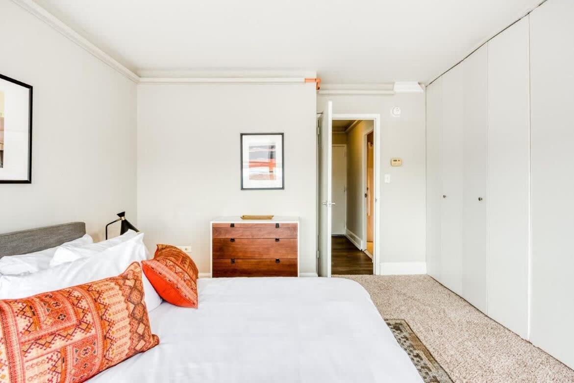 Cozysuites 800 Tower 1br With Gym! 11 Apartment